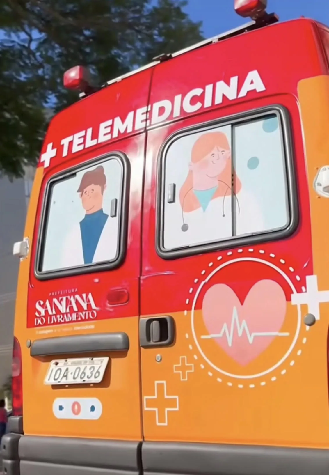Atenção domiciliar no SUS com telemedicina avançada: exame físico remoto no domicílio